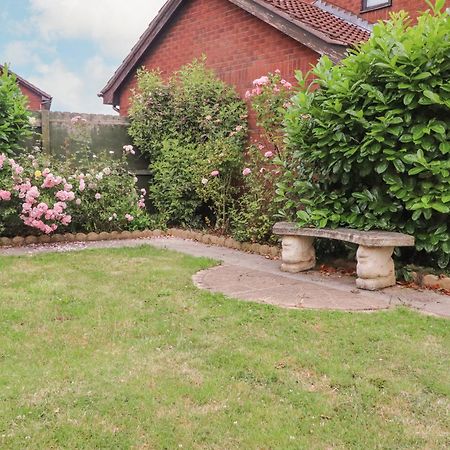 Thornton  23 Wolsey Close מראה חיצוני תמונה